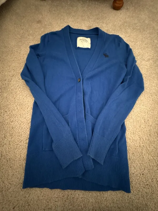 Abercrombie & Fitch Y2K V-Neck Button Down Cardigan Size S - Image 4