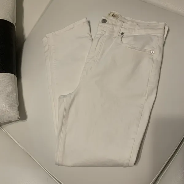 Madewell Vintage Women's White Straight-Leg Jeans, Size 28, Cotton Strech - Image 4