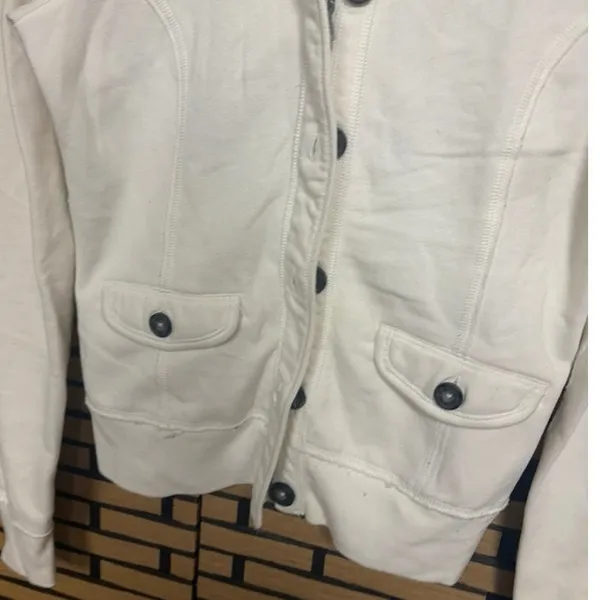 Hollister Cream Button Front Cardigan Size‎ Large - Image 5