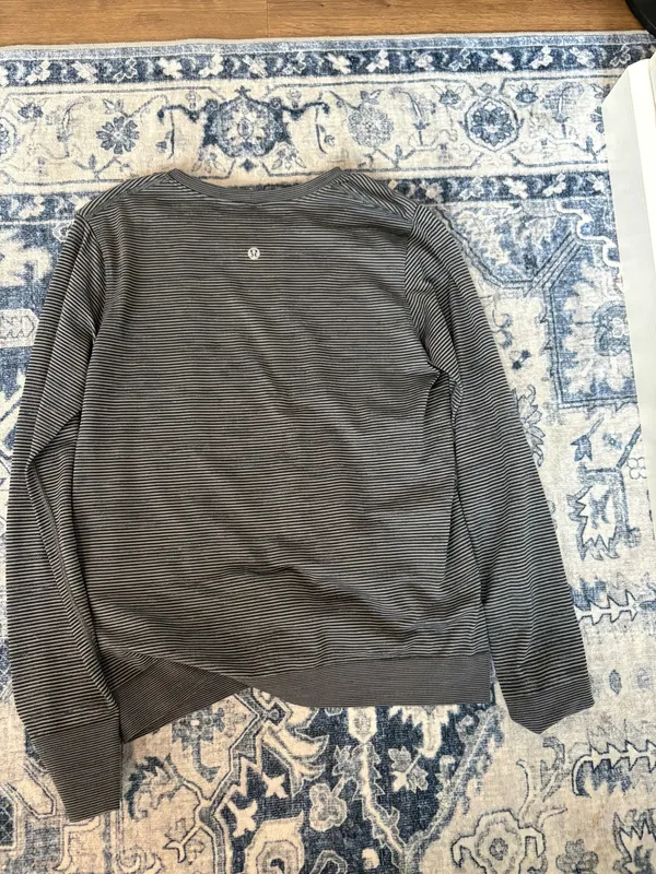Lululemon Swiftly Relaxed Long Sleeve Shirt- Chroma Striped Black - Image 2