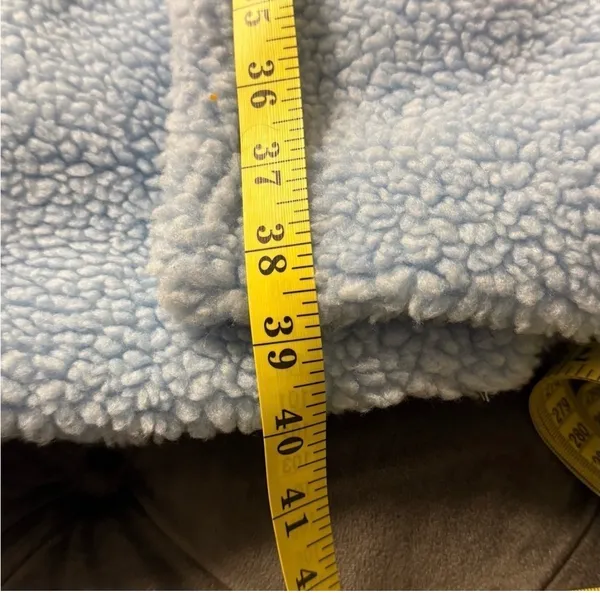 PrettyLittleThing Light Blue Teddy Bear Coat - Size US 10 / UK 14 🧥✨ - Image 8