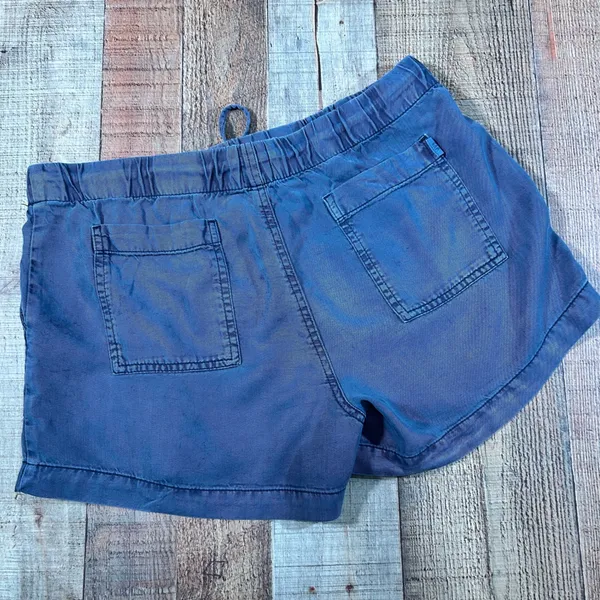 GAP Blue 100% Lyocell Twill Pull On Utility Shorts Drawstring Waist Small Gorp - Image 7