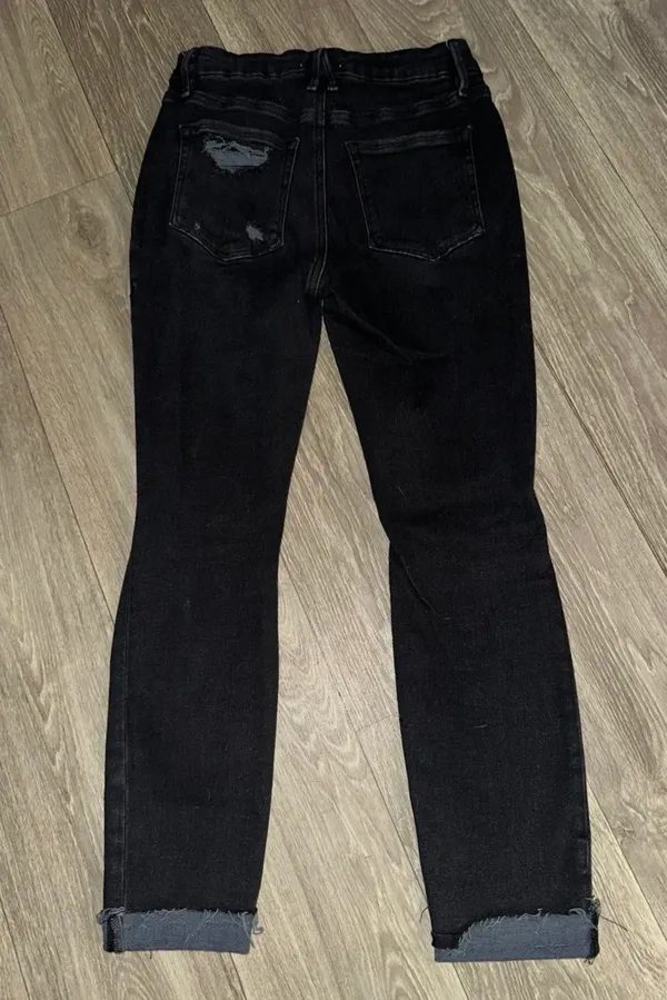 Good American Jeans - Image 3