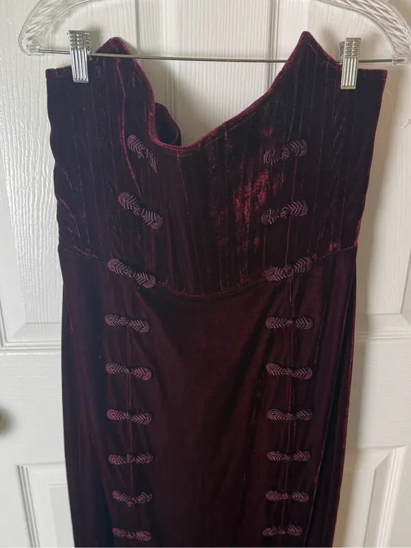 Sau Lee Vesper Strapless Velvet Gown in Wine / Burgundy 12 - Image 6