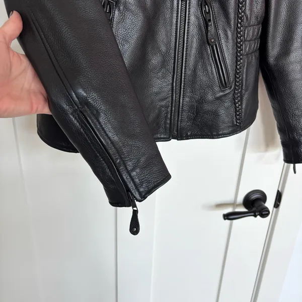 First Classics Leather Women's Black Leather Motorcycle Jacket Insulated Size L - Image 3