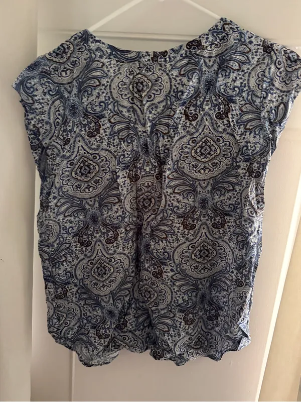 Rose & Rhyme Blue Blouse Size L - Image 2