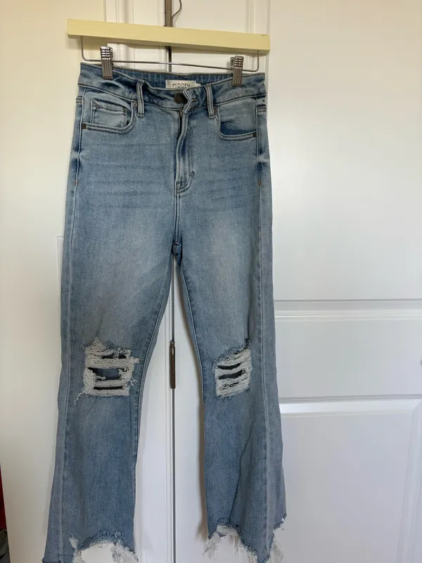 Hidden Jeans Distressed Jeans - Image 2