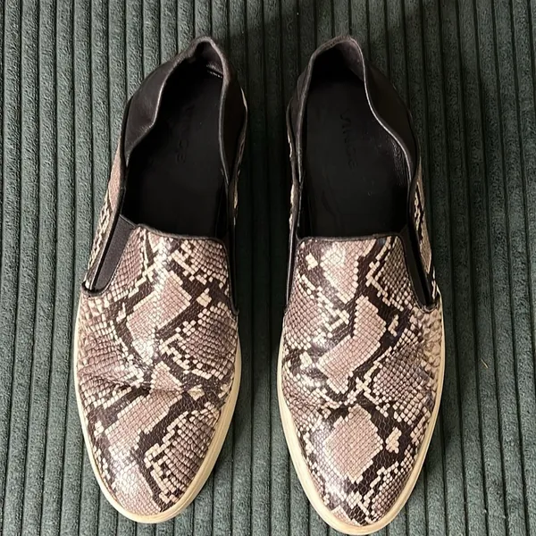Vince Garvey‎ Snake Skin print Slip-On Sneaker 6.5 - Image 2