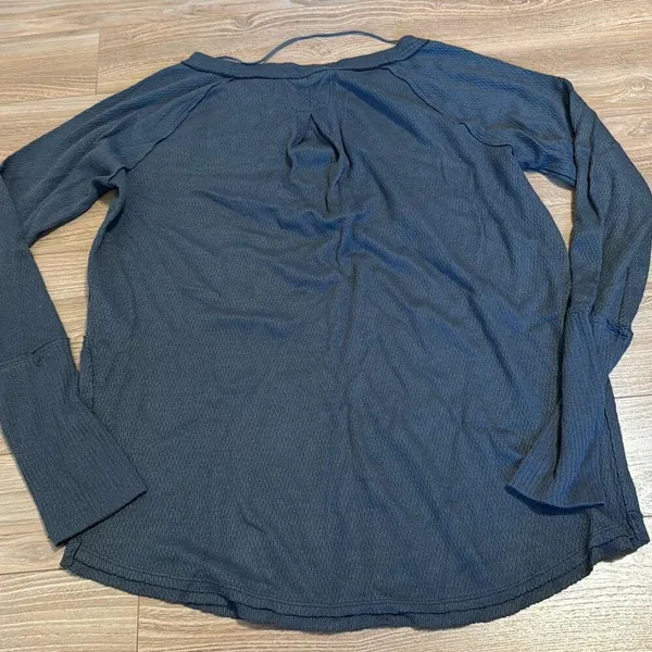 We‎ the free free people gray long sleeve therma size large women’s - Image 11