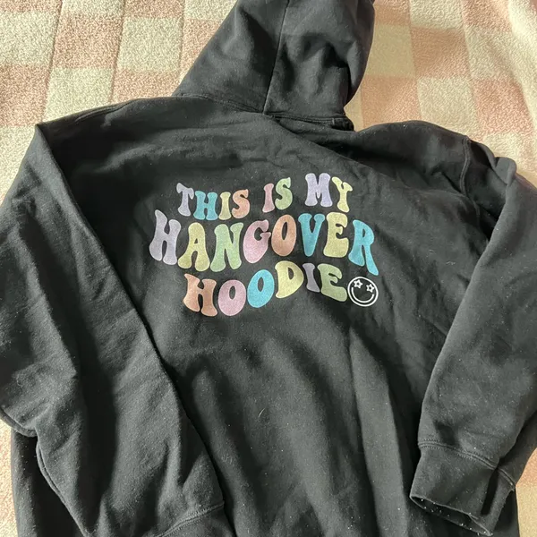 Gildan Men's Black Hoodie Sweater - Image 4