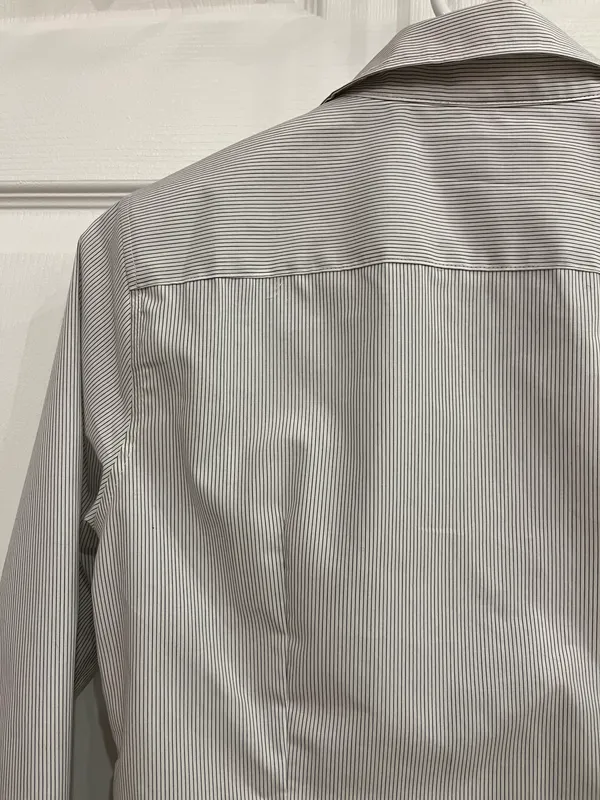 Banana Republic Button Down - Image 6