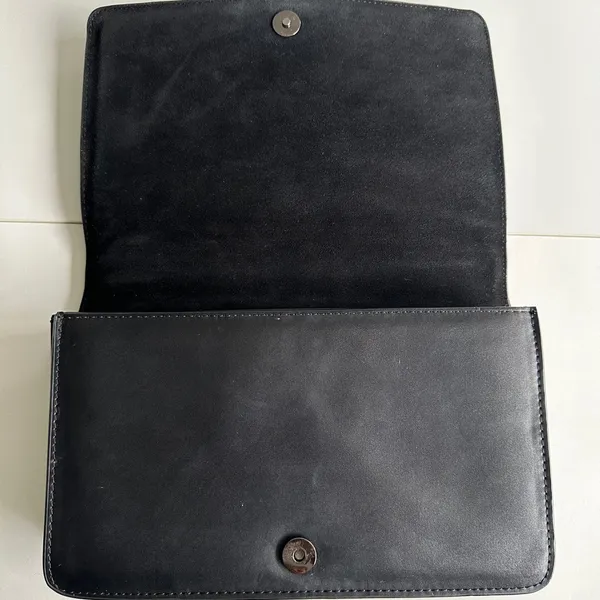 ZARA BLACK CHAIN EMBOSSED BAG - Image 4