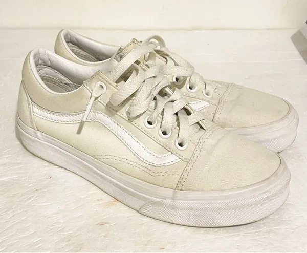 Vans Classic Canvas Skating Shoes Mens 5 Womens 6.5 Triple White Low Top Sneaker - Image 4