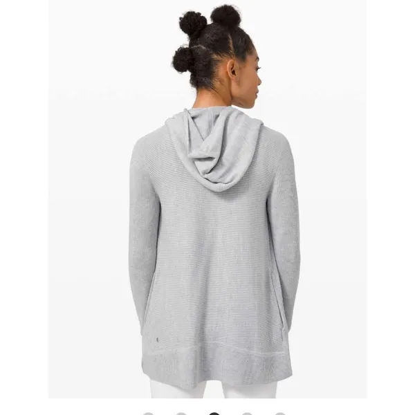 Lululemon Women's Sundown Sweater Wrap Gray - Image 3