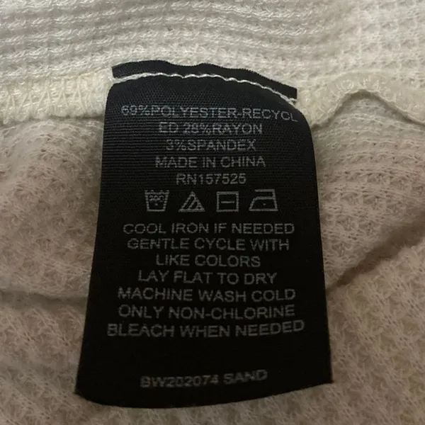 WSLY Cream Long Sleeve Waffle Knit Lettuce Henley Thermal Sweater Top Size L - Image 4
