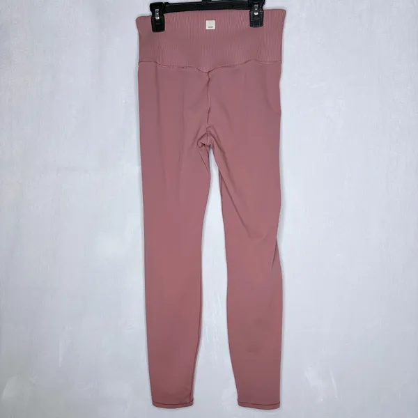 Vuori Lux Rib Studio Leggings - Image 9