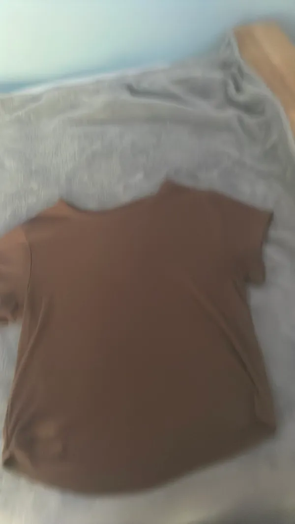 Ribbed brown top - Image 2