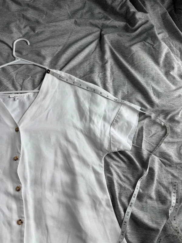Vetta Women’s The Textured Girlfriend Shirt in New Ivory S Linen Minimalist - Image 14