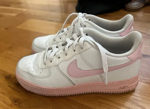 Nike Air Force 1 - Image 3