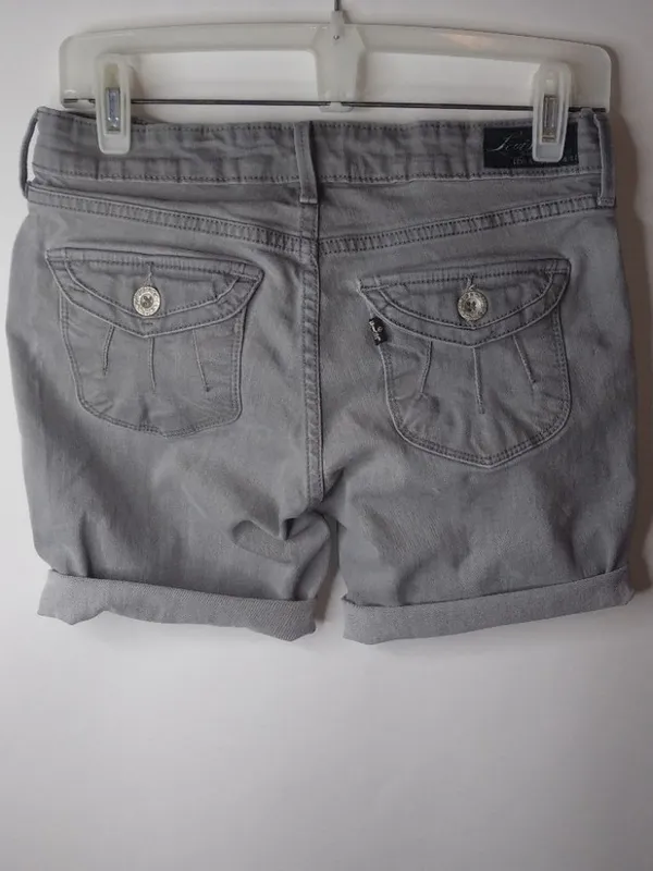Levis 6 Gray Jeans Rivet Flap Pocket Shorts - Image 2