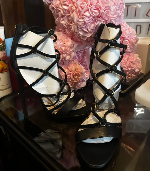 Black With Gold Heels Size 7.5 - Image 2