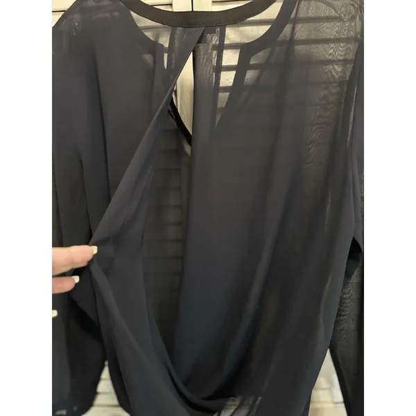 Ann Taylor Black Sheer Chiffon Long‎ Sleeve Blouse Size M Twist/Open Back - Image 6
