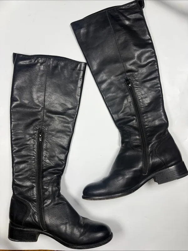 Chocolat Blu Women’s Black Leather Tall Side Zip Riding Boots S-569 Sz 7.5 - Image 3