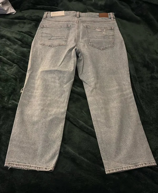 American Eagle Super High-Rise Jeans - Image 2