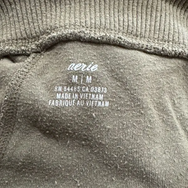Aerie Green Fuzzy Sweatpants Women’s Medium - Image 2