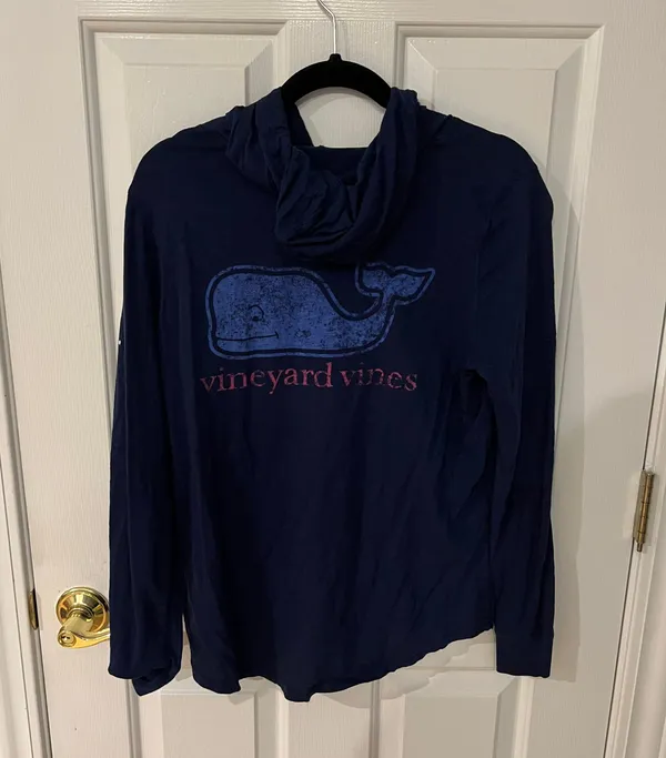Vineyard Vines Sweatshirt - Image 3