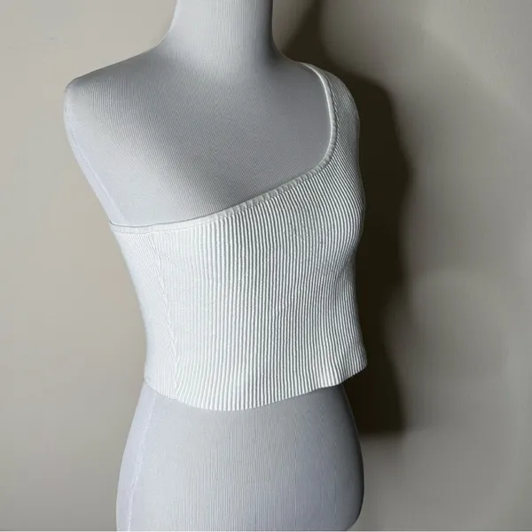 Babaton Aritzia White One Shoulder Sculpt Tank - Image 3
