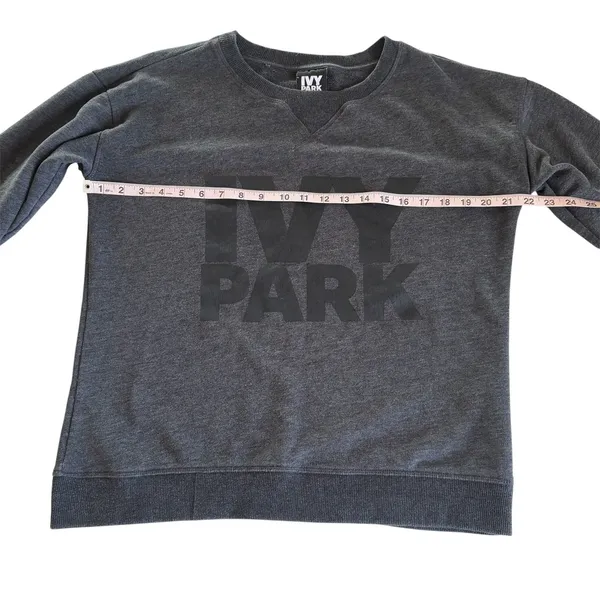 IVY PARK Charcoal Gray Crewneck Sweatshirt Women’s Medium Athleisure Loungewear - Image 3