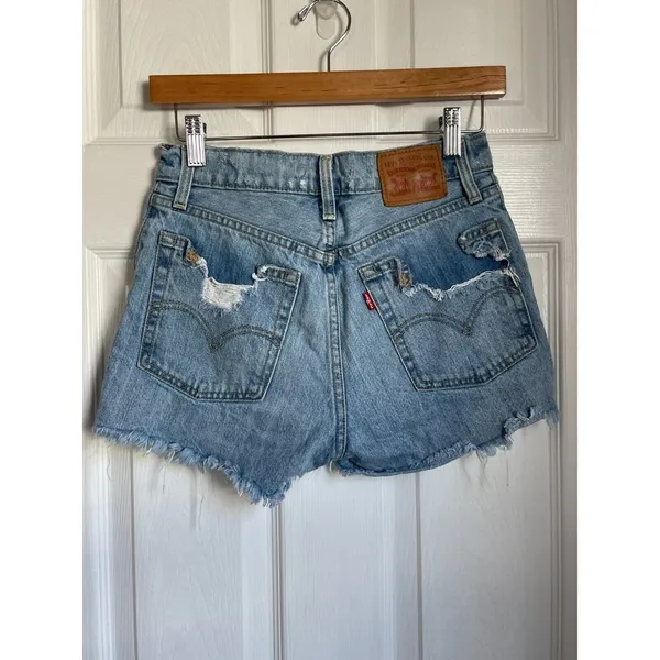 Levi's Premium Denim 100% Cotton Wedgie Shorts Snooze You Loose Distressed 26 - Image 3