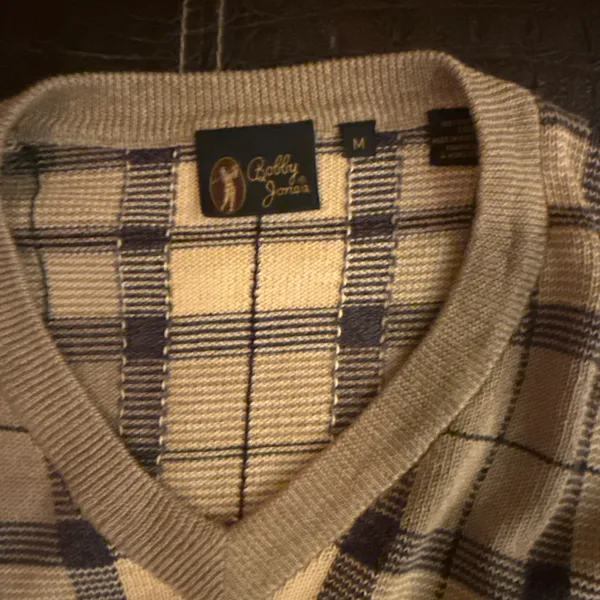 Bobby Jones V Neck Plaid Sweater Vintage Size M 100% Cotton - Image 5