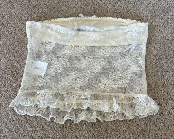 White Fox Boutique Top - Image 3