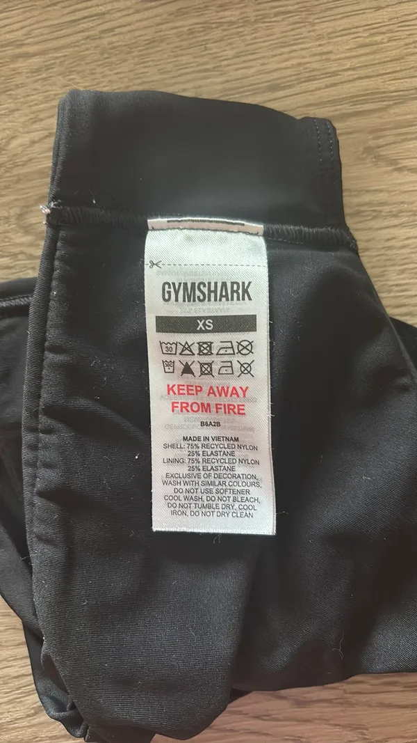 Gymshark Twist Front Bra - Image 3
