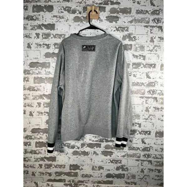 Nike | women nike air pullover crewneck - Image 8
