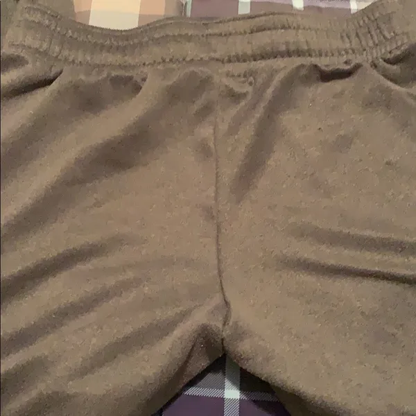 Under Armour sweats - Image 7