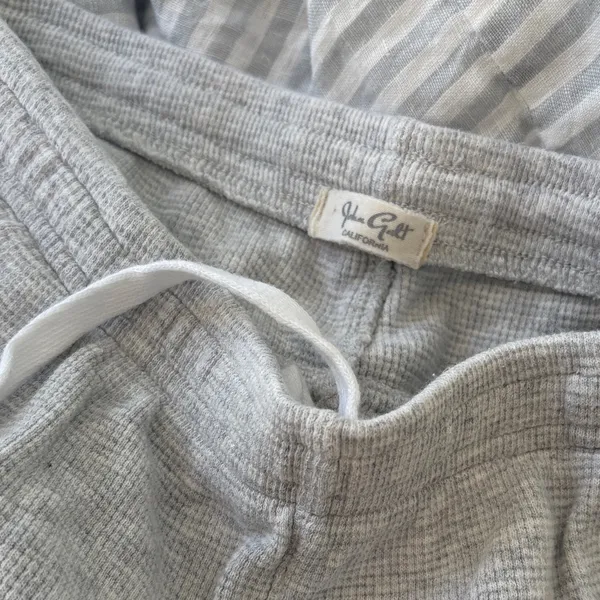 Brandy Melville Light Gray Knit Pants - Image 2