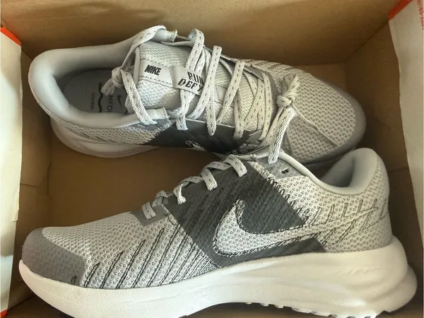 Nike | Run Defy Running Shoe | 6 Mens/7.5 Women’s - Image 4