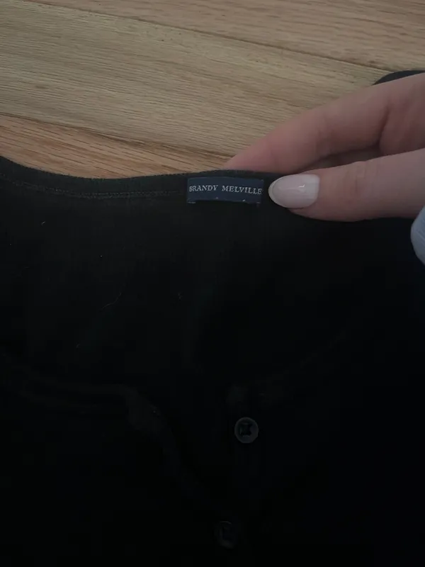 Brandy Melville Zelly Top - Image 4