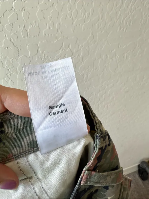 Levi’s ‘94 Baggy Camo Cargo Jean - Camo Tea Leaf - Image 10