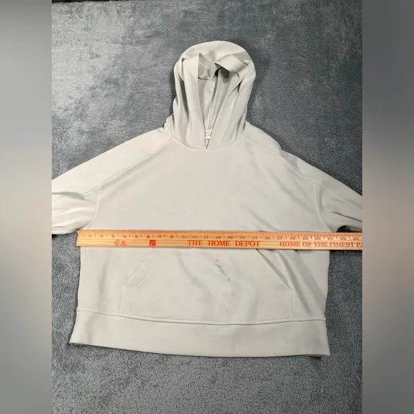 Lululemon athletica cream White Hoodie 6 MARKS - Image 4