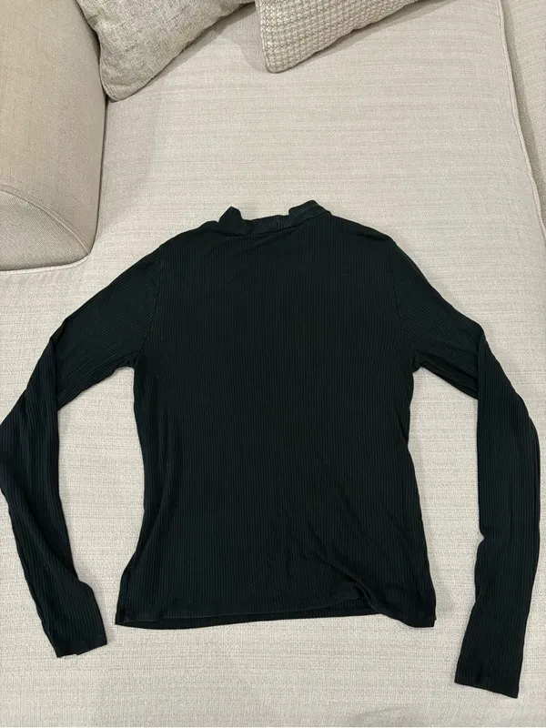 American Eagle Outfitters Black Ribbed Mock Neck Long-Sleeve Top - Image 3
