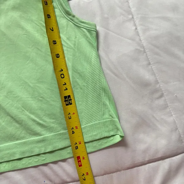 Athleta Limitless Seamless Tank Top Lime Green‎ Cropped Athletic Training Shirt - Image 2