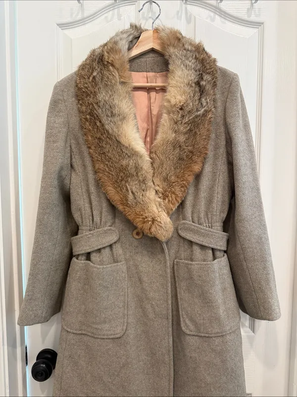Vintage fur lined Montgomery Ward Union made Pea coat - Image 2