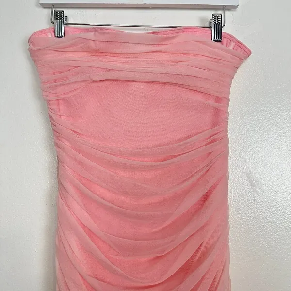 HOUSE OF CB Sofia Strapless Ruched Gown in Fairy Pink Size Large - Image 6