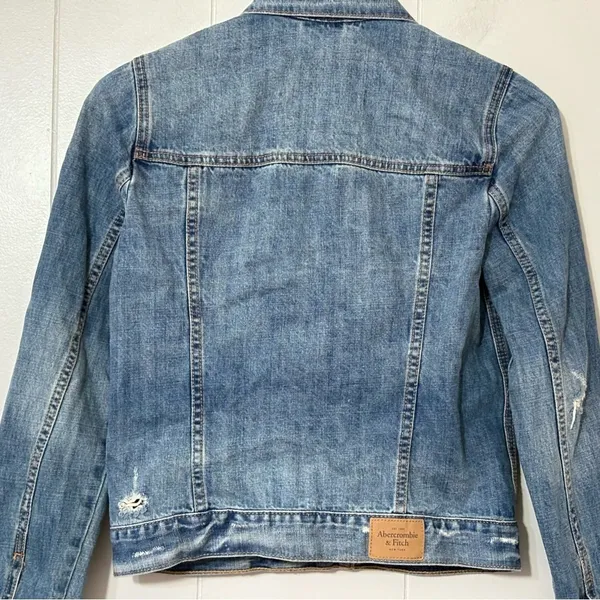 Abercrombie & Fitch Denim Jean Jacket Womens S Blue Distressed Classic - Image 7
