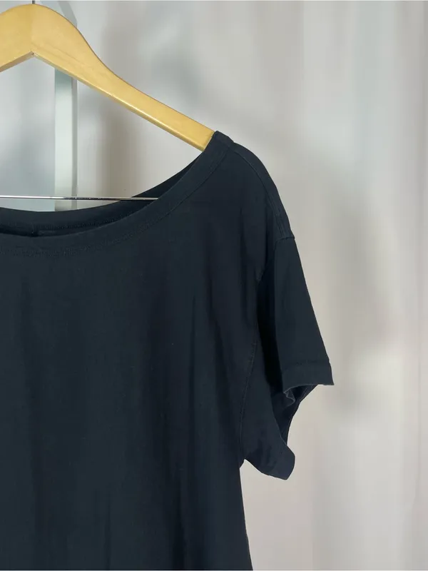 Fabletics Black Medium Short Sleeve Scoop Neck Tee Off Shoulder Yoga Workout - Image 7