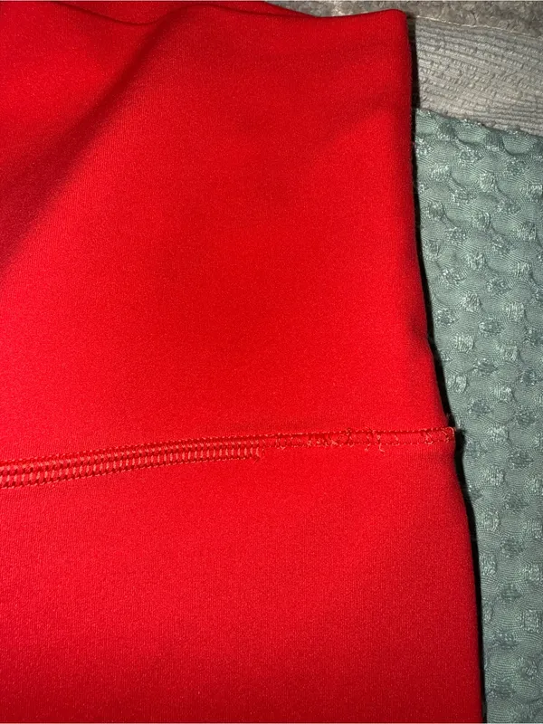Lululemon Align High-Rise Pant 28" Carnation Red size 2 - Image 3